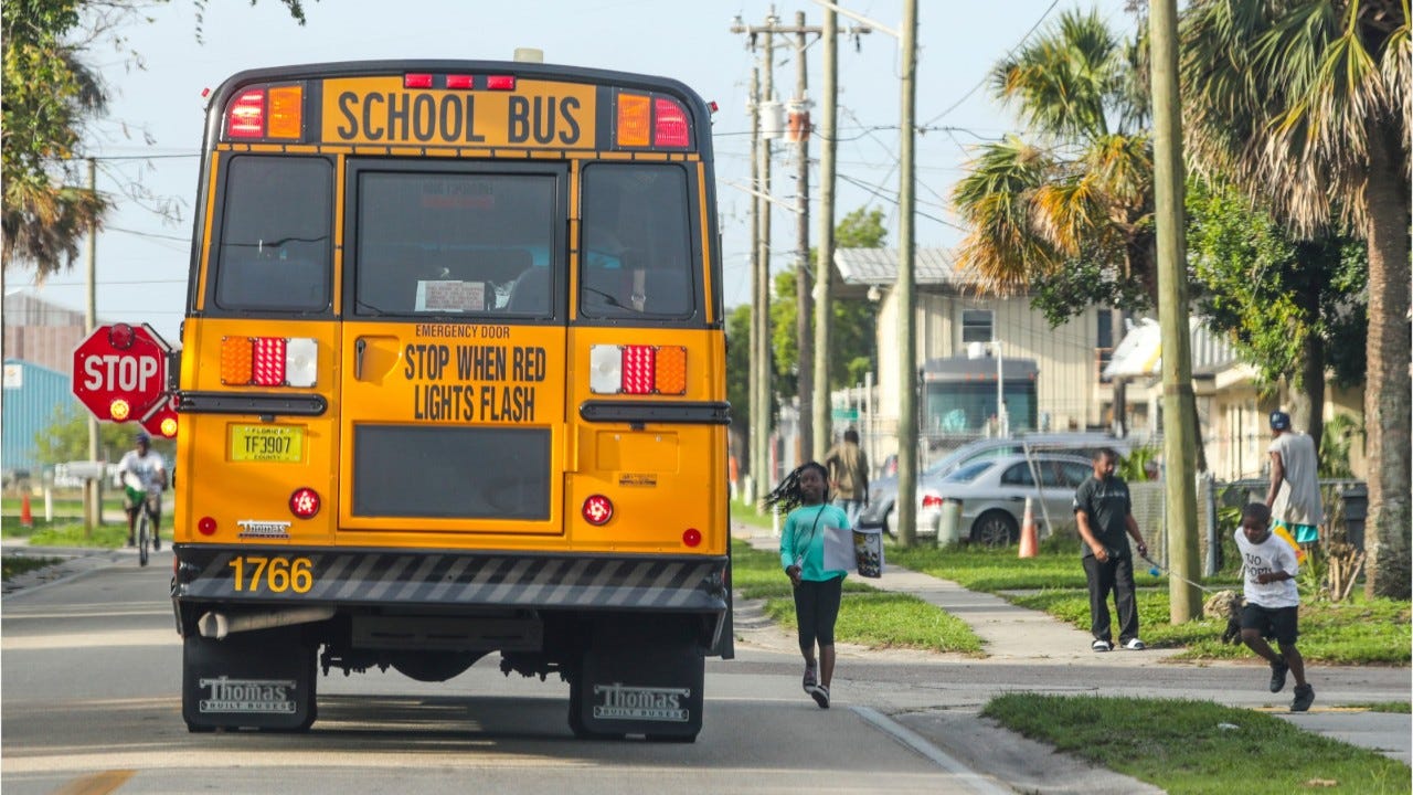Porno teen school bus